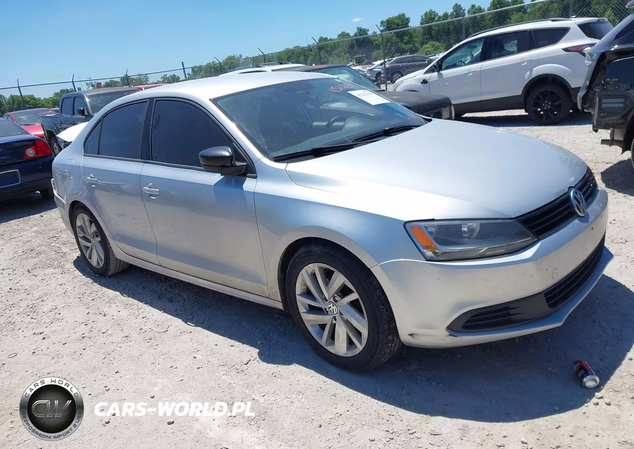 2014 Volkswagen Jetta 2.0L S – zdjęcie 1 z 11