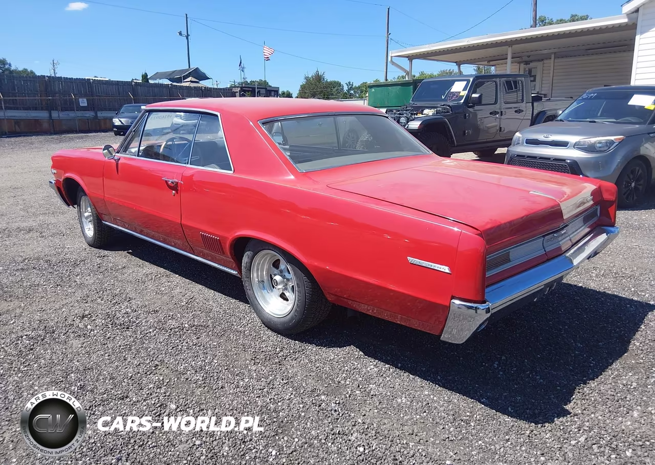 1964 Pontiac Lemans VIN:82423P6519 - 3