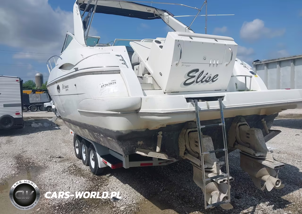 2001 Cruisers Yachts 3470 Boat And Trailer VIN:CRSGDA95D101 - 3