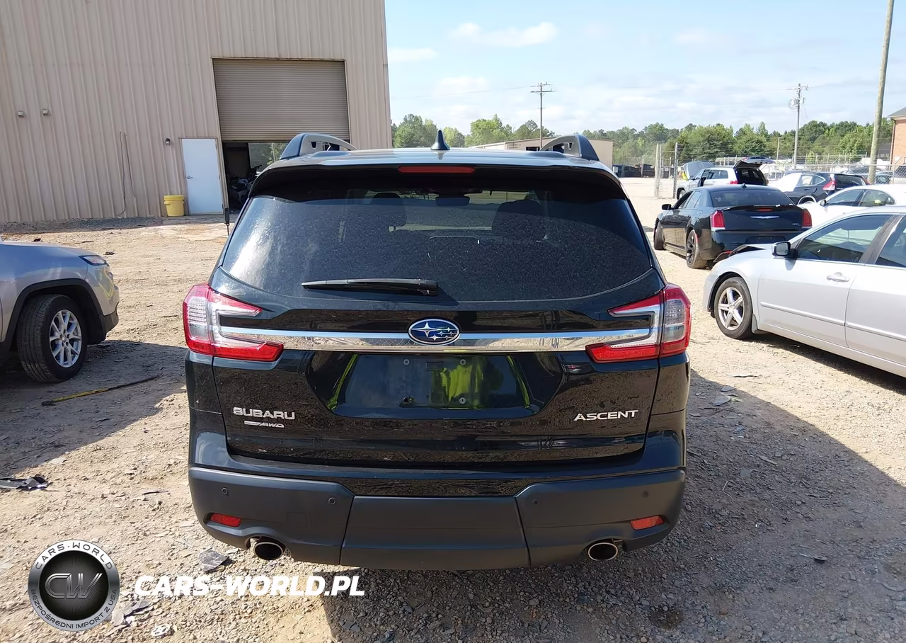 2023 Subaru Ascent Premium 7-Passenger VIN:4S4WMAED8P3437331 - 17