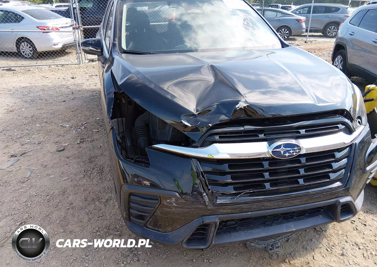 2023 Subaru Ascent Premium 7-Passenger VIN:4S4WMAED8P3437331 - 6