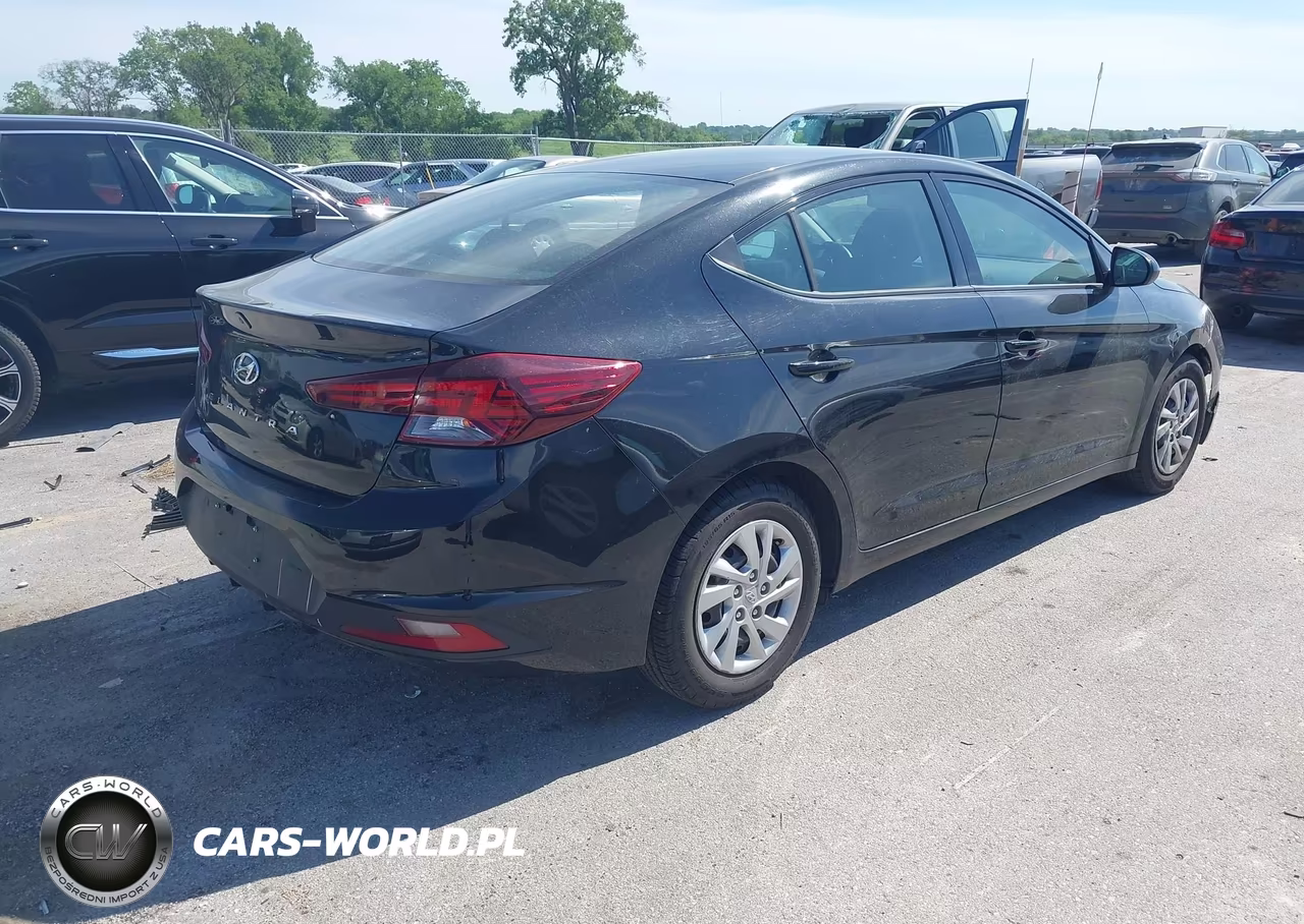 2020 Hyundai Elantra Se VIN:5NPD74LF8LH563986 - 4
