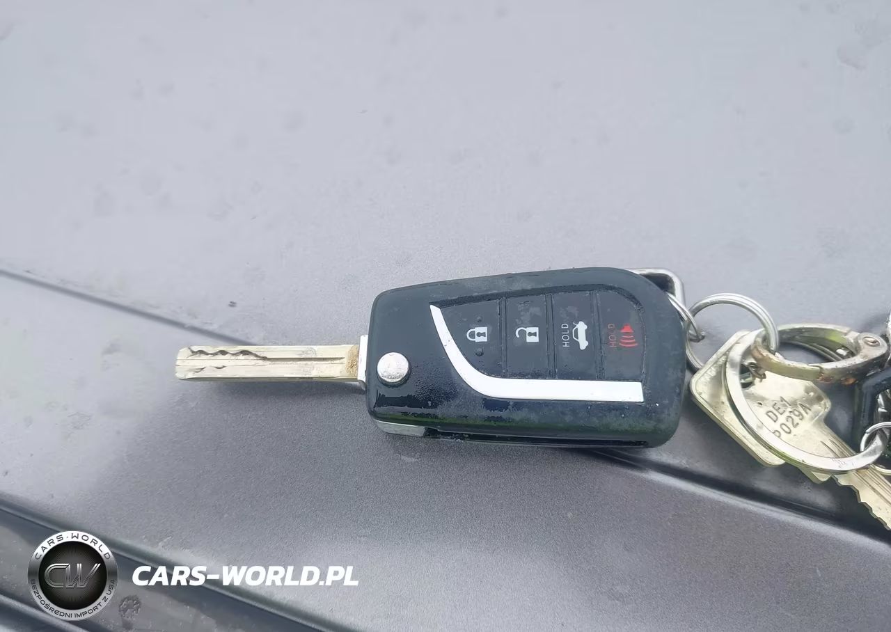 2019 Toyota Camry Le VIN:4T1B11HK2KU217476 - 11