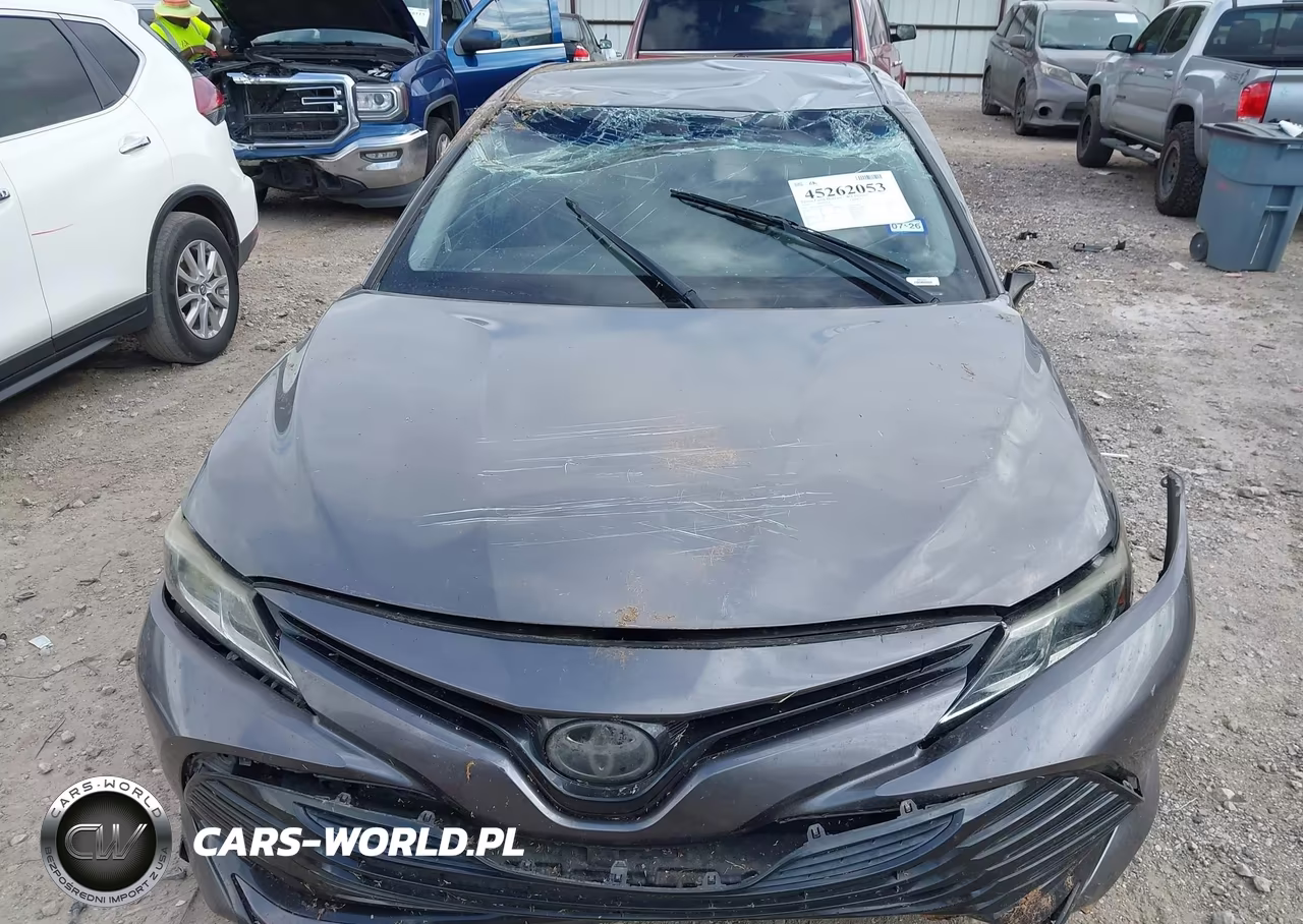 2019 Toyota Camry Le VIN:4T1B11HK2KU217476 - 6