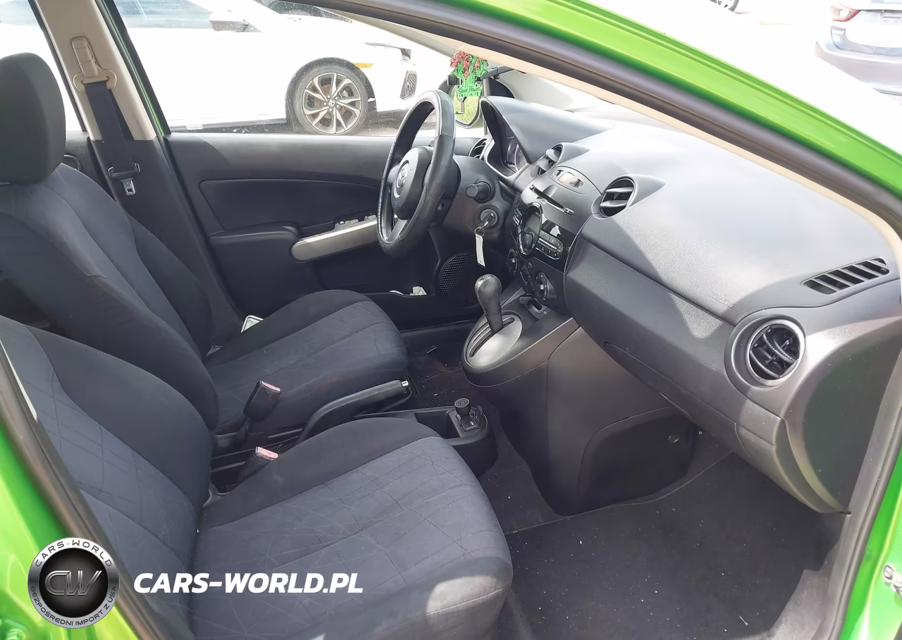 2013 Mazda Mazda2 Sport VIN:JM1DE1KY7D0152987 - 5