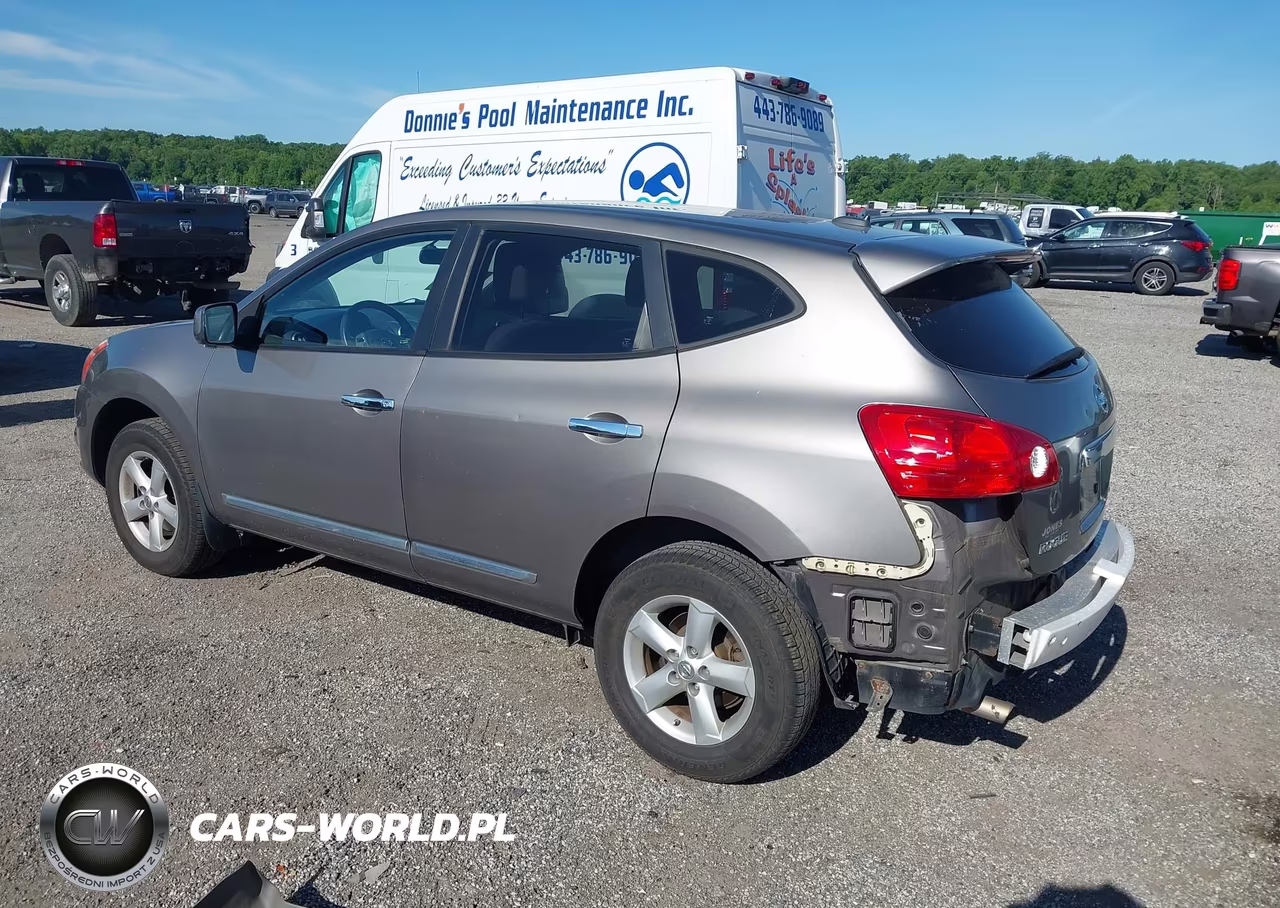 2013 Nissan Rogue S VIN:JN8AS5MV6DW600062 - 3