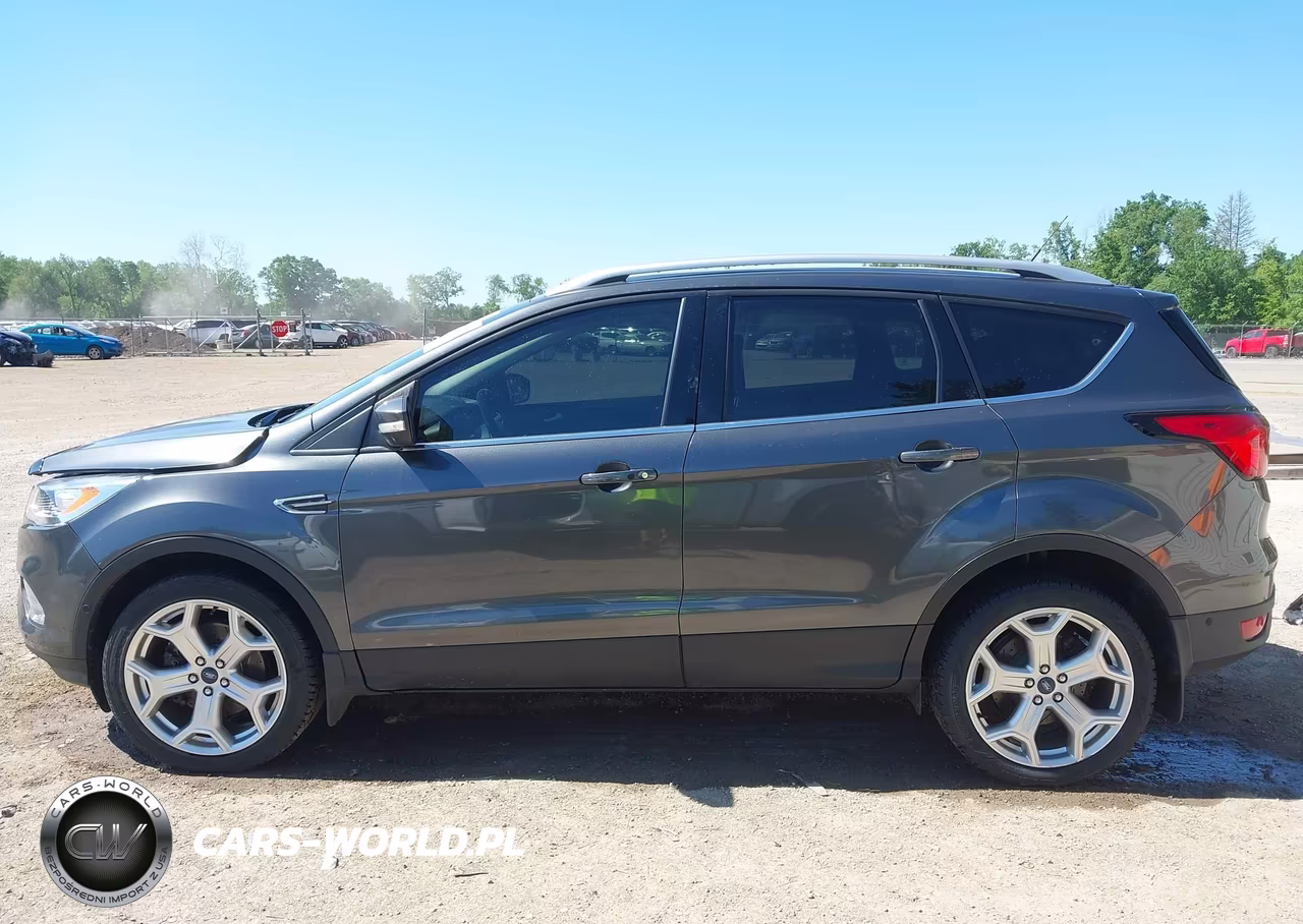 2019 Ford Escape Titanium VIN:1FMCU9J90KUB51690 - 15