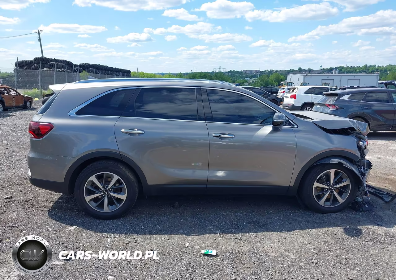 2019 Kia Sorento 3.3L Ex VIN:5XYPH4A50KG474925 - 13