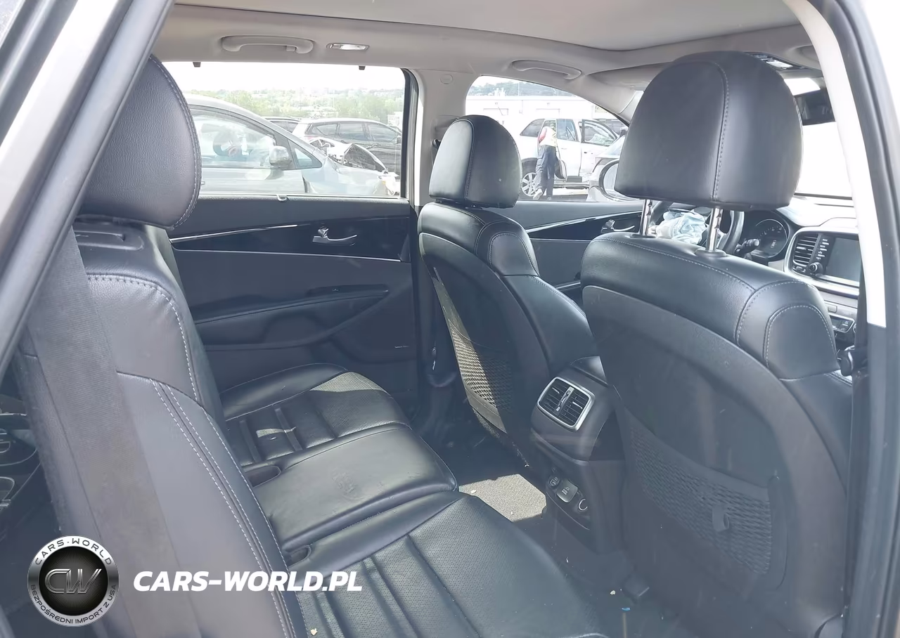 2019 Kia Sorento 3.3L Ex VIN:5XYPH4A50KG474925 - 8