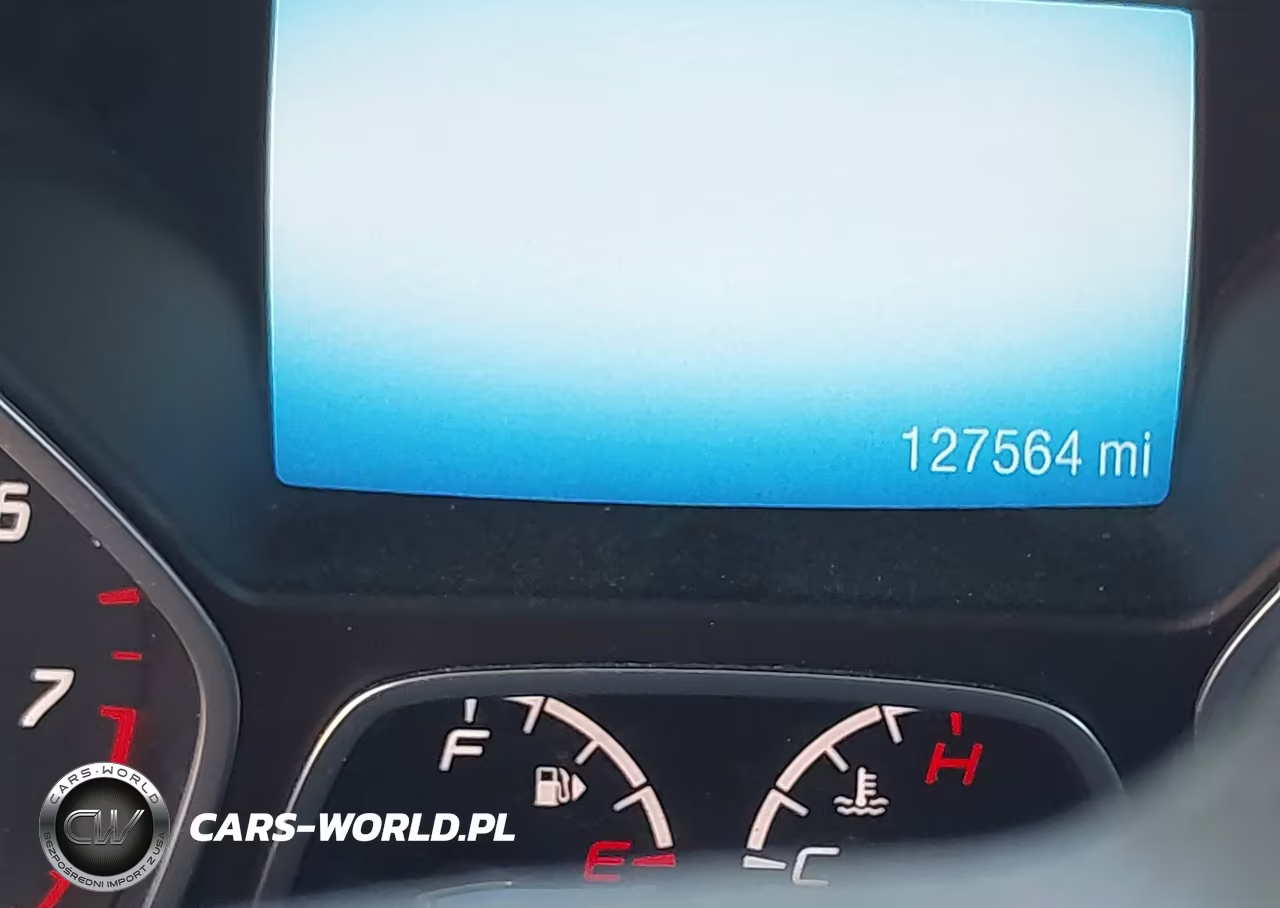 2015 Ford Escape Titanium VIN:1FMCU9J95FUB28587 - 15