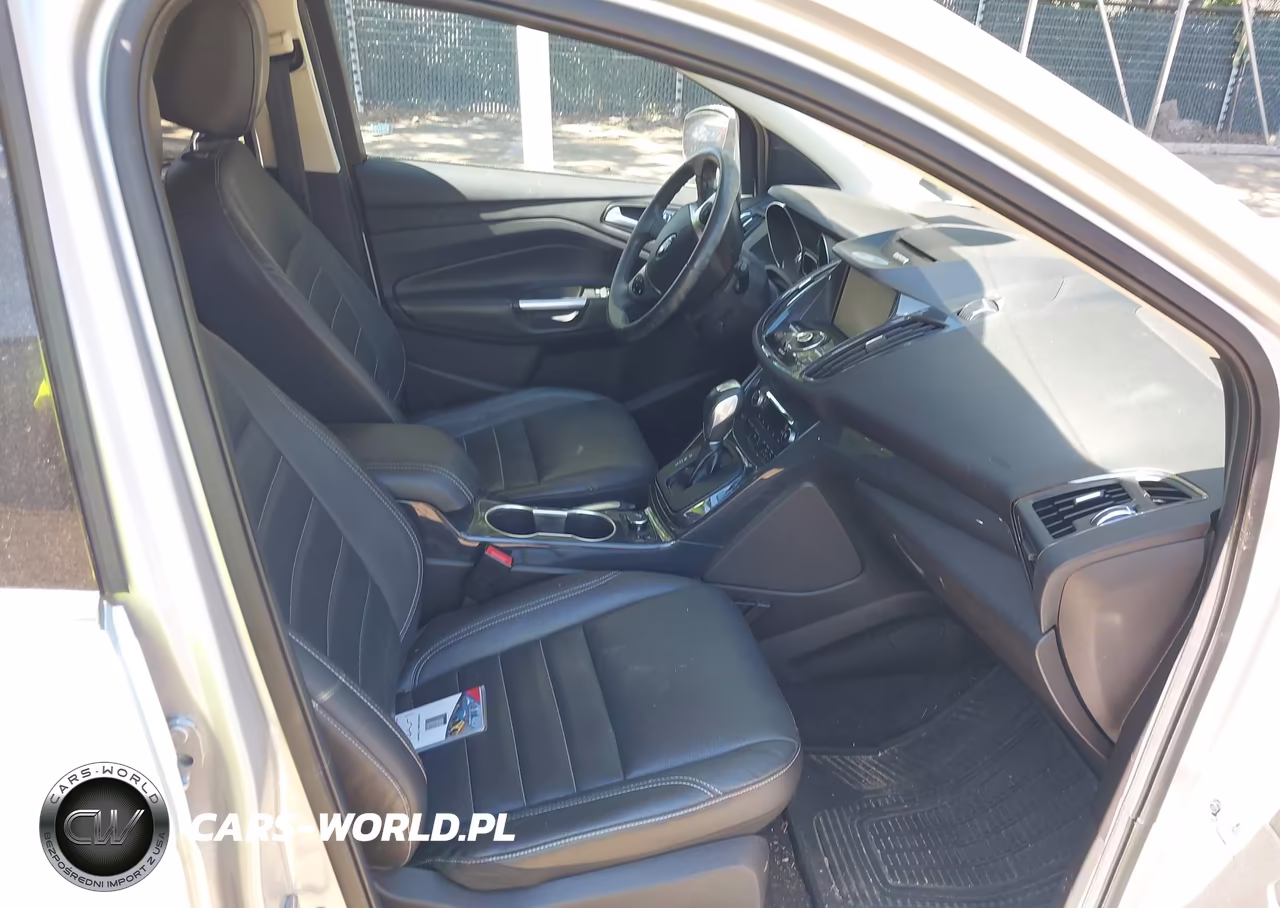 2015 Ford Escape Titanium VIN:1FMCU9J95FUB28587 - 5
