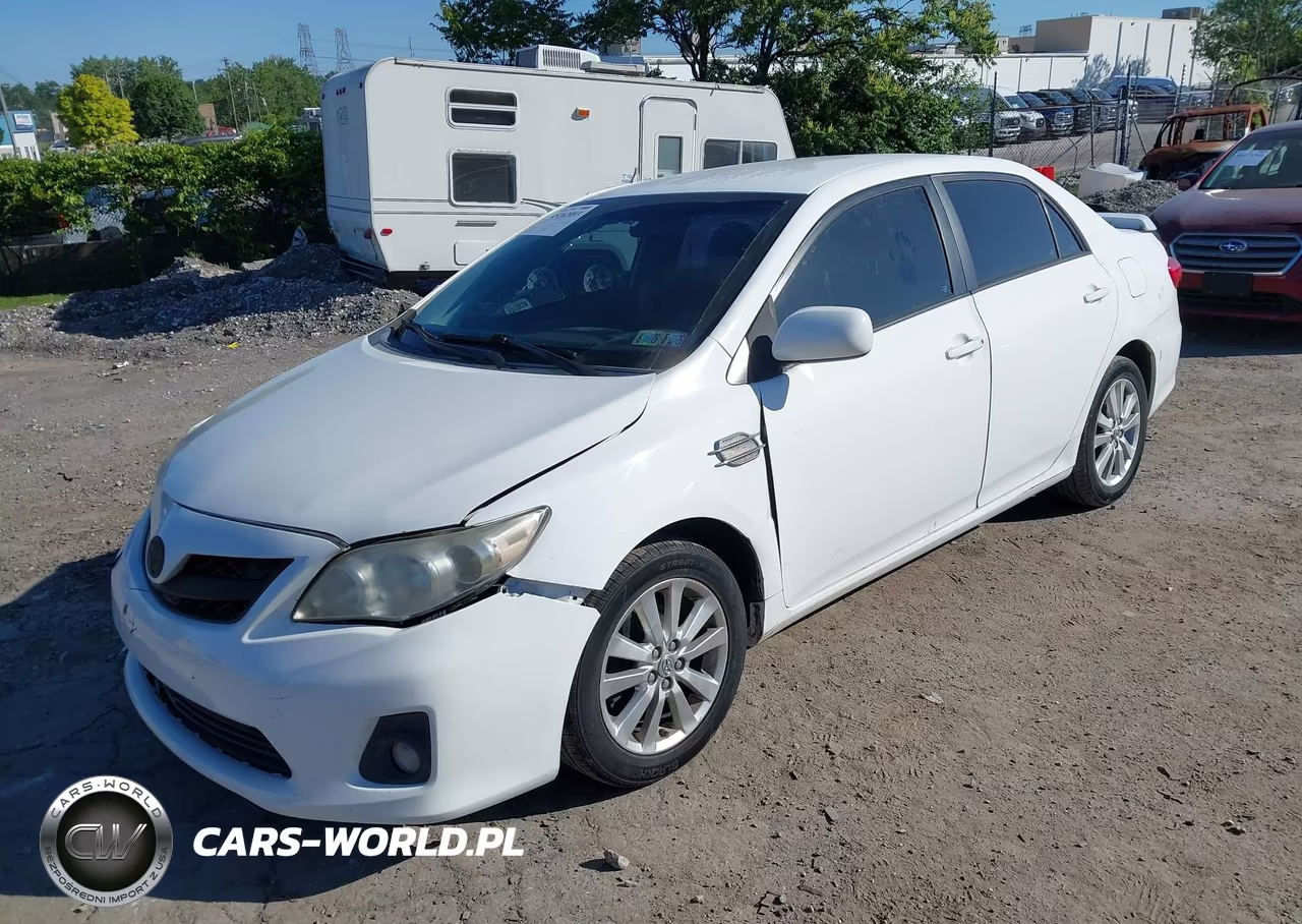 2011 Toyota Corolla Le VIN:2T1BU4EE7BC728531 - 2