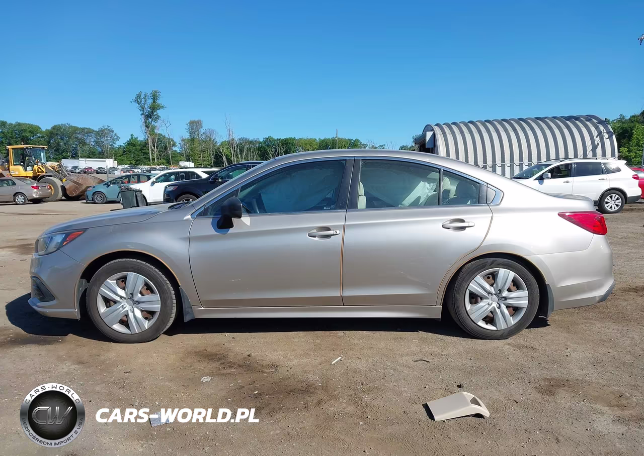 2018 Subaru Legacy 2.5I VIN:4S3BNAB60J3020413 - 14