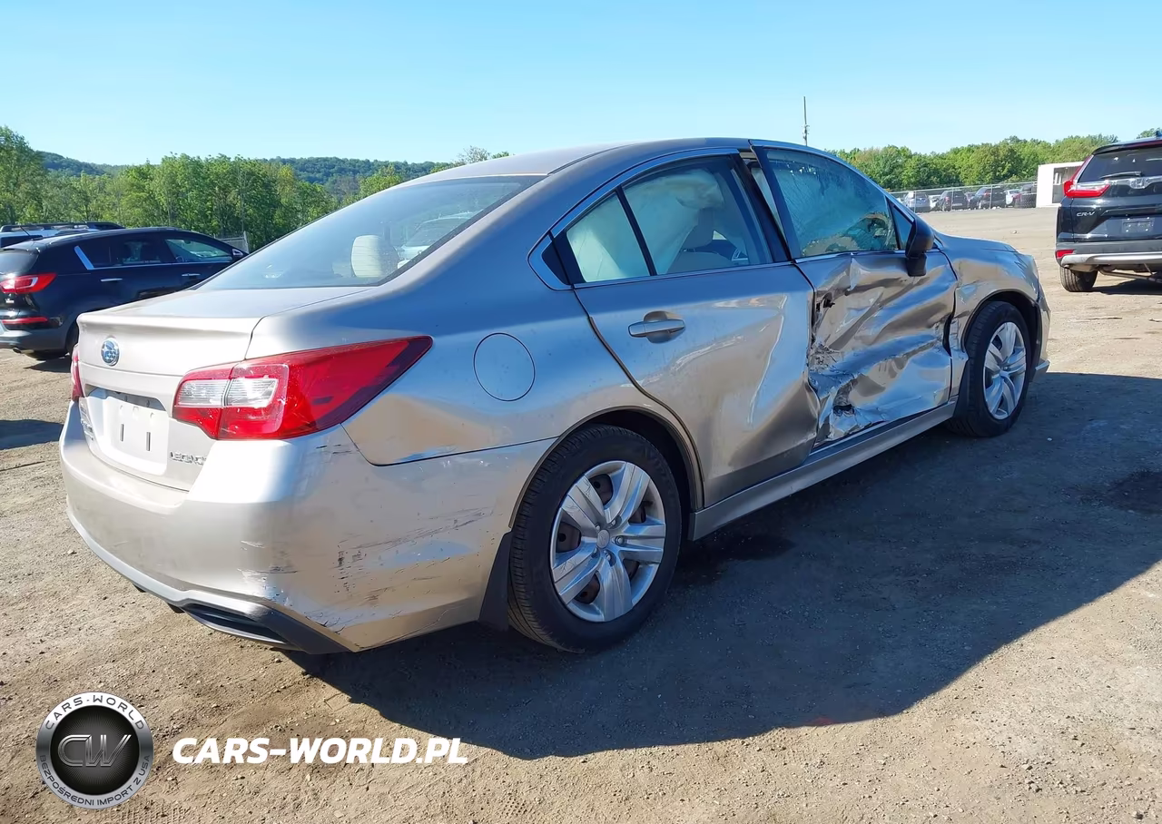 2018 Subaru Legacy 2.5I VIN:4S3BNAB60J3020413 - 4