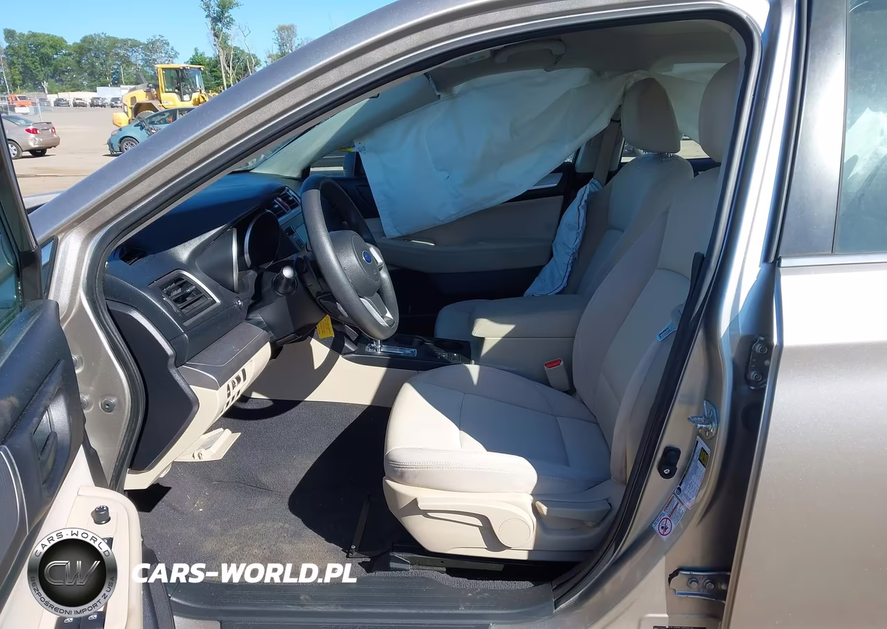 2018 Subaru Legacy 2.5I VIN:4S3BNAB60J3020413 - 5