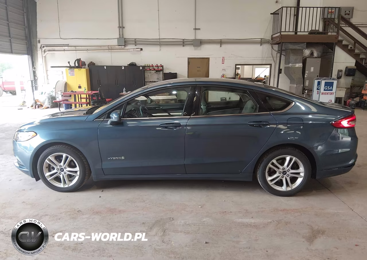 2018 Ford Fusion Hybrid S VIN:3FA6P0UU1JR271398 - 14