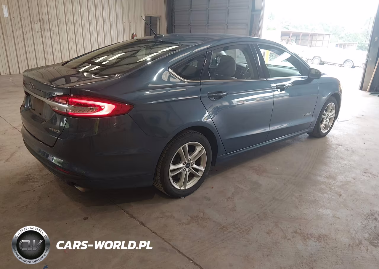 2018 Ford Fusion Hybrid S VIN:3FA6P0UU1JR271398 - 4