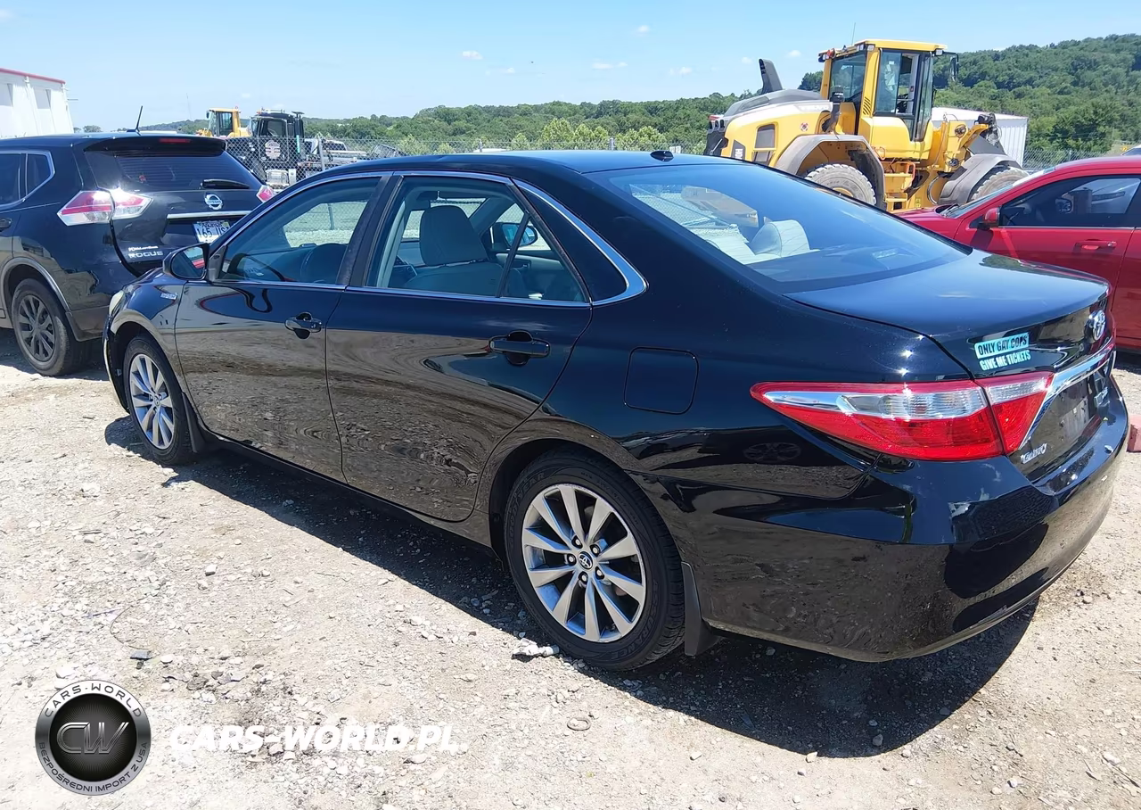2015 Toyota Camry Hybrid Xle VIN:4T1BD1FK9FU153131 - 3