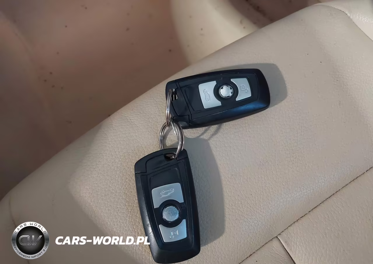 2013 BMW 328I VIN:WBA3A5C51DF352714 - 11