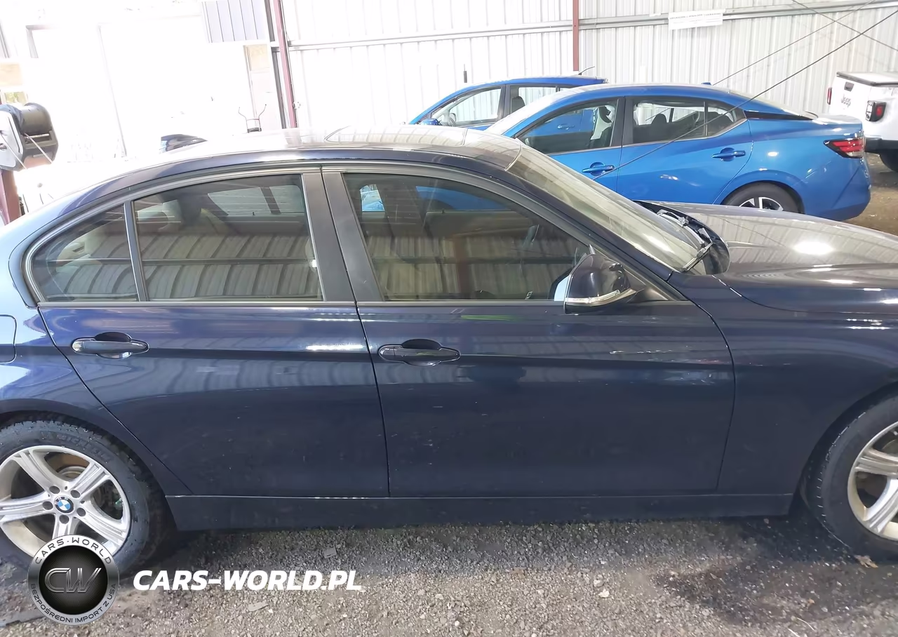 2013 BMW 328I VIN:WBA3A5C51DF352714 - 13
