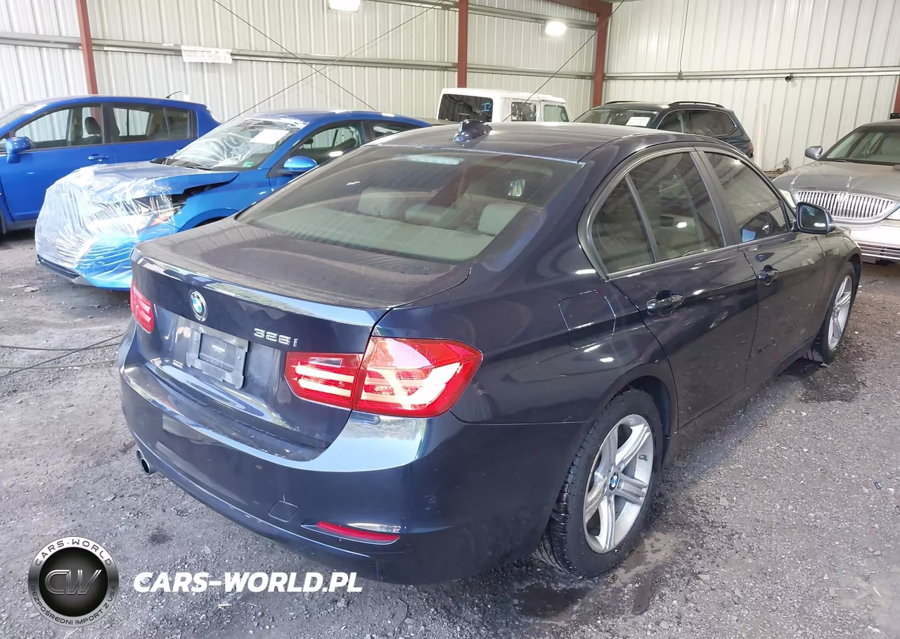 2013 BMW 328I VIN:WBA3A5C51DF352714 - 4
