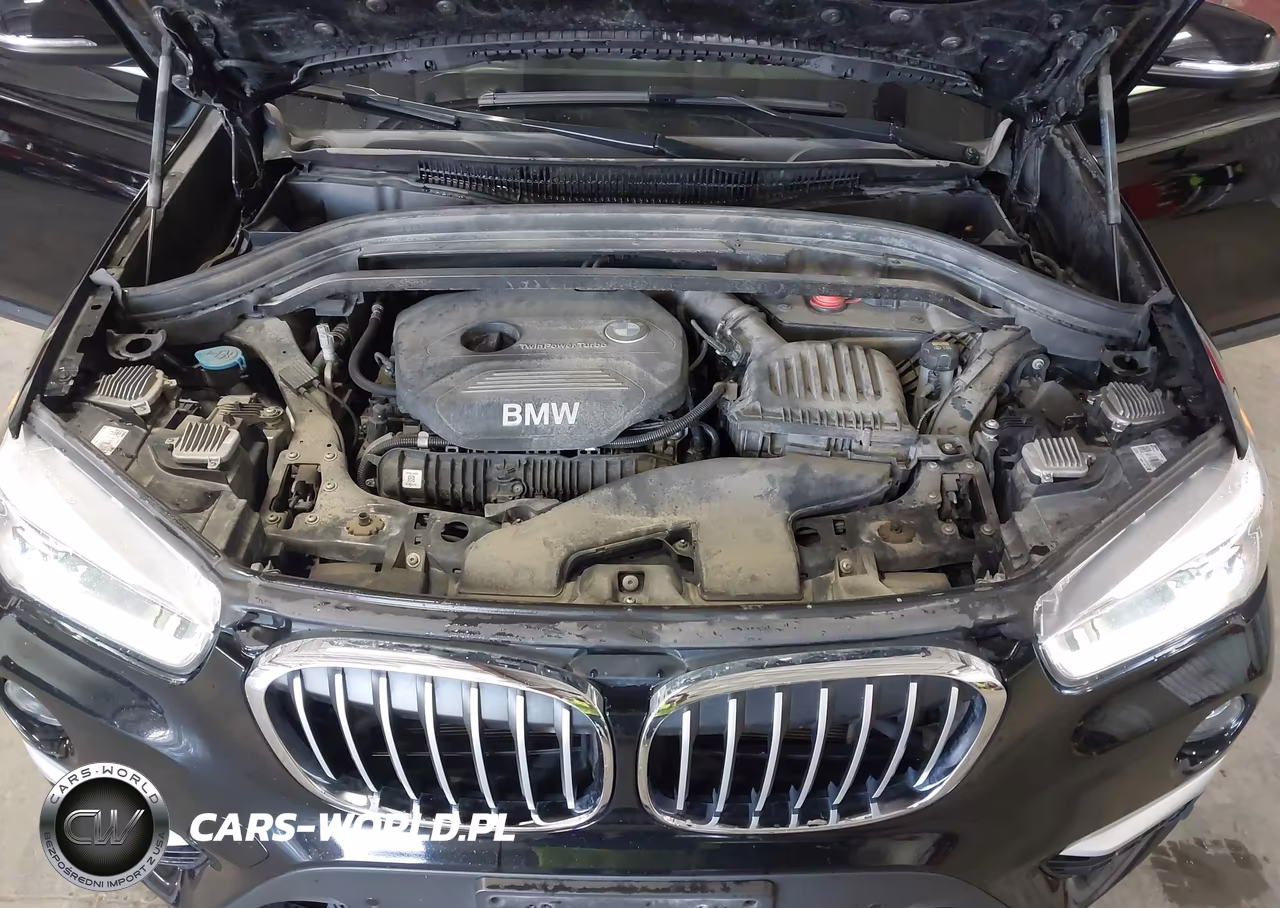 2017 BMW X1 xDrive28I VIN:WBXHT3Z37H4A55547 - 10