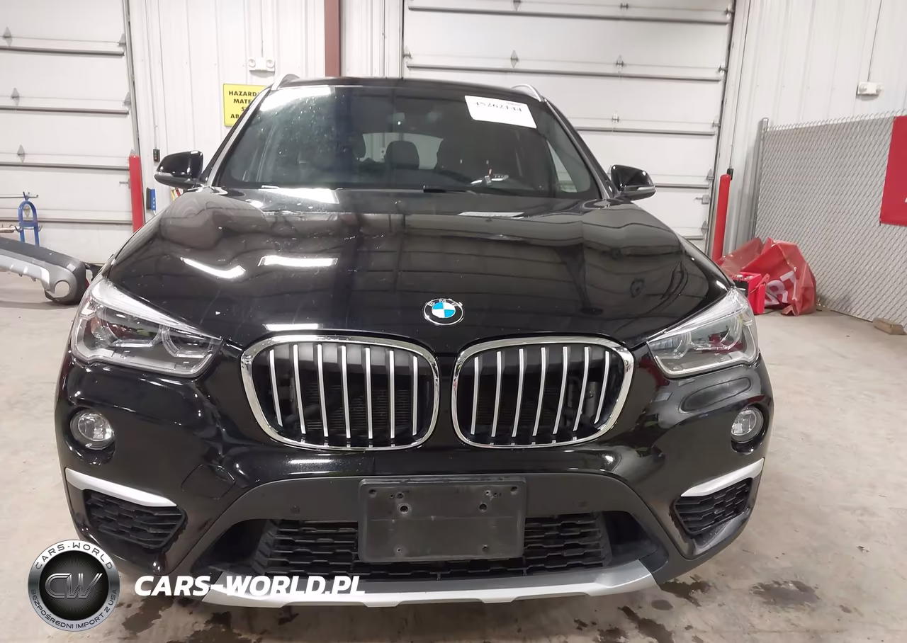 2017 BMW X1 xDrive28I VIN:WBXHT3Z37H4A55547 - 13