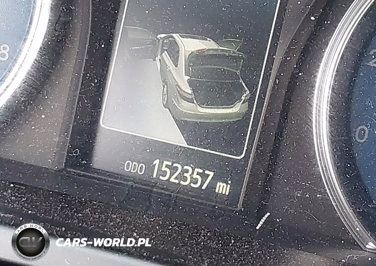 2017 Toyota Camry Le VIN:4T1BF1FK8HU622027 - 14