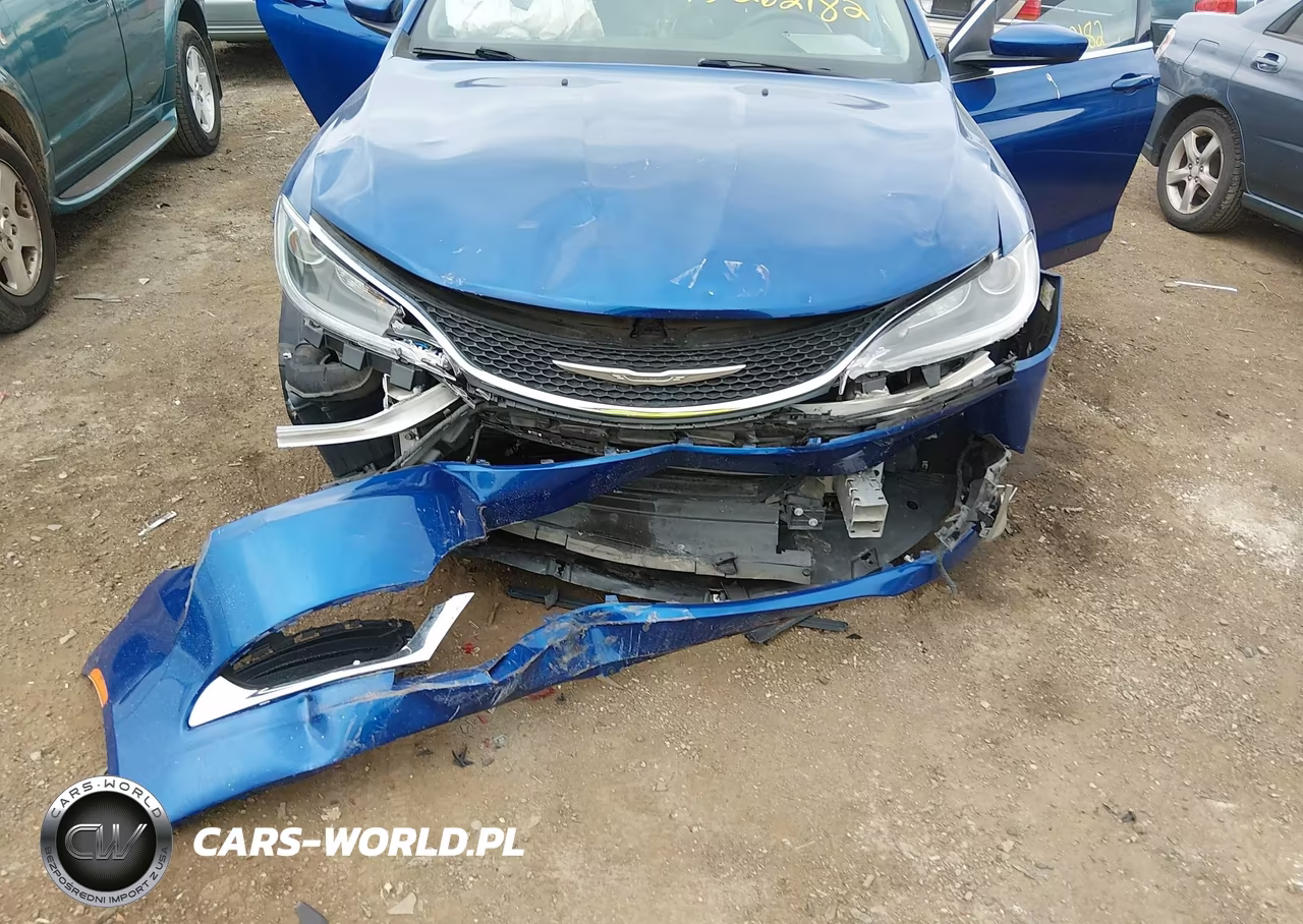 2015 Chrysler 200 Limited VIN:1C3CCCAB1FN670517 - 6