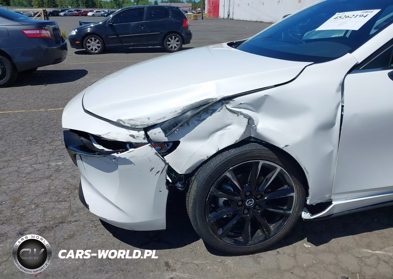 2026 Mazda Mazda3 2.5 S Carbon Edition VIN:JM1BPBLL8T1877713 - 6