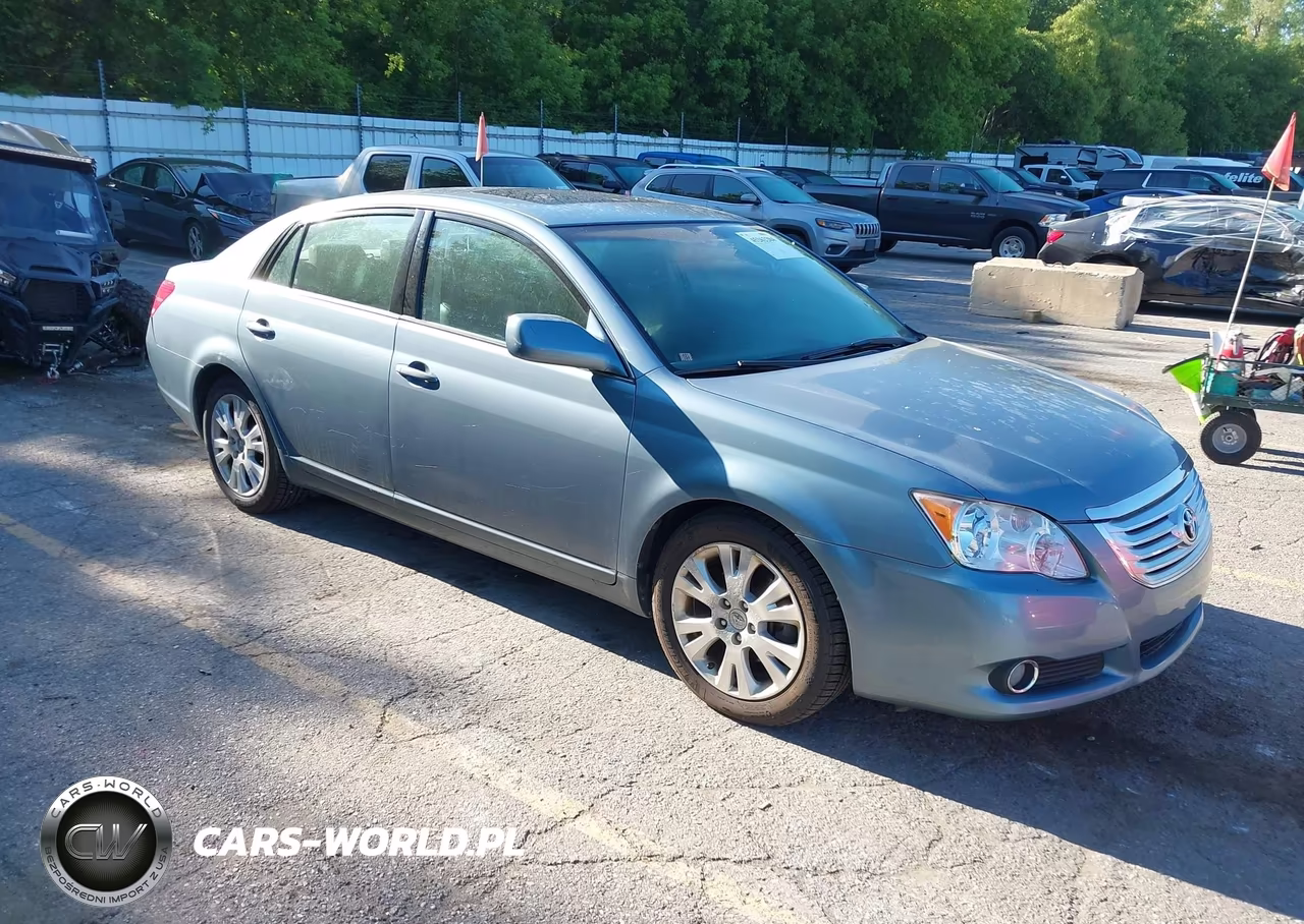 2010 Toyota Avalon Xls