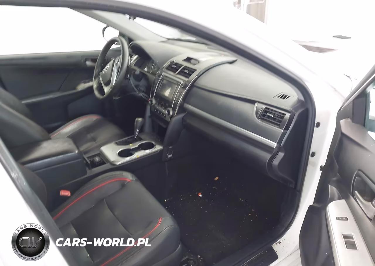 2014 Toyota Camry Se VIN:4T1BF1FK7EU743871 - 5