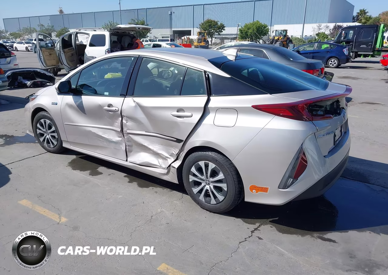2020 Toyota Prius Prime Le VIN:JTDKARFP4L3128842 - 3