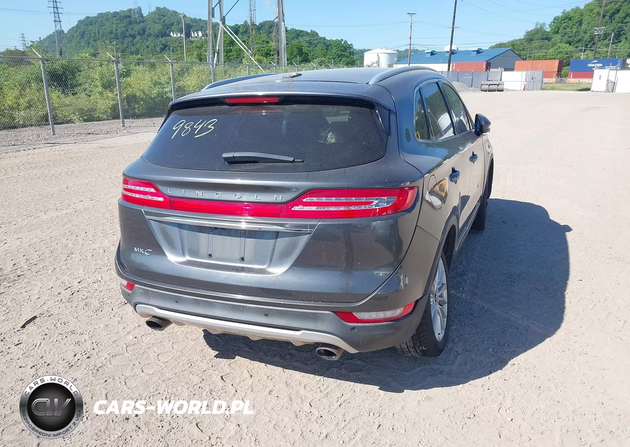 2019 Lincoln Mkc Standard VIN:5LMCJ1D98KUL09843 - 4