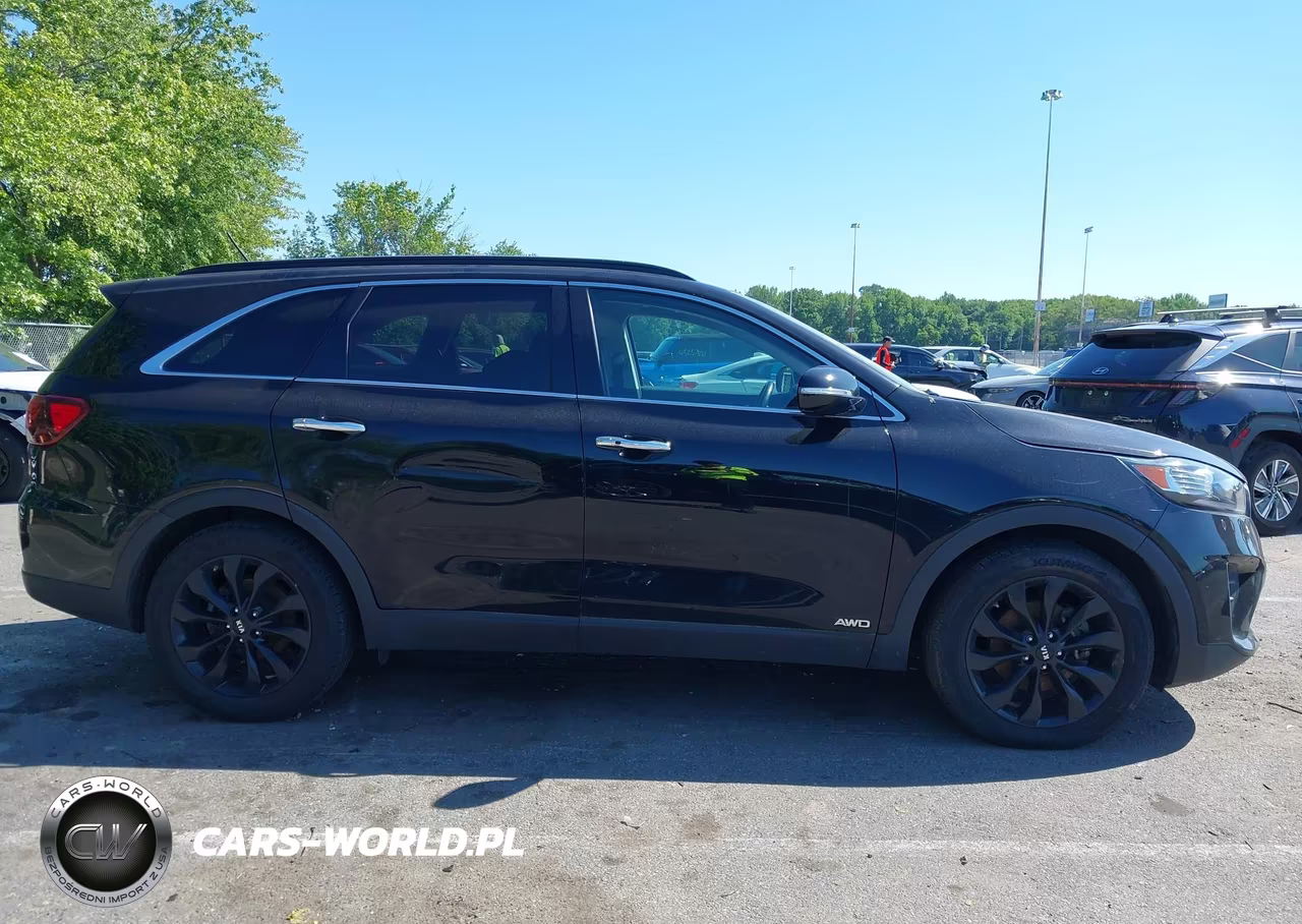 2020 Kia Sorento 3.3L S VIN:5XYPGDA57LG637851 - 13