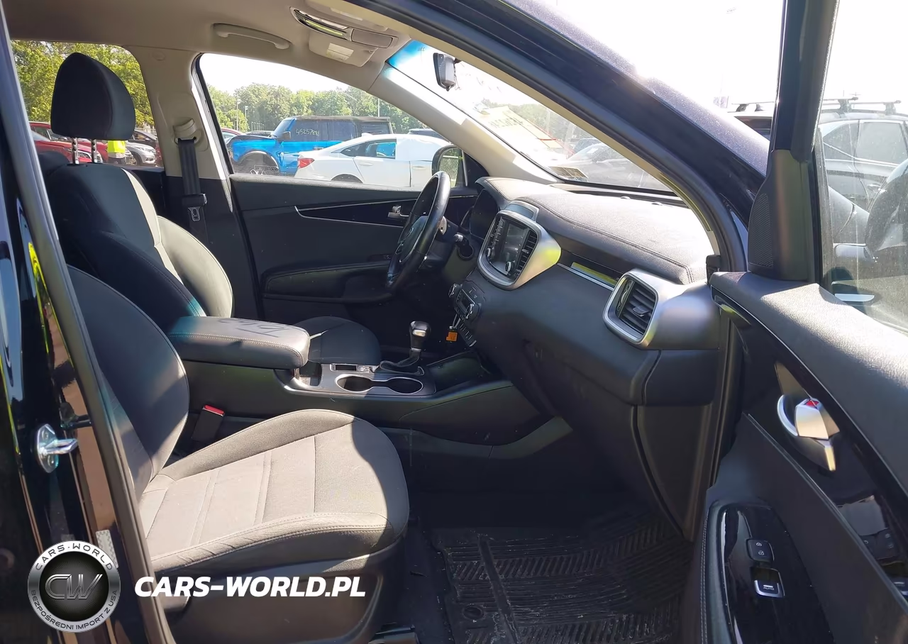 2020 Kia Sorento 3.3L S VIN:5XYPGDA57LG637851 - 5