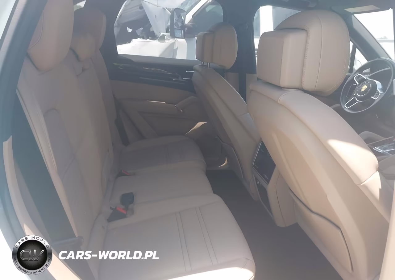 2022 Porsche Cayenne Platinum Edition VIN:WP1AA2AY9NDA04922 - 8