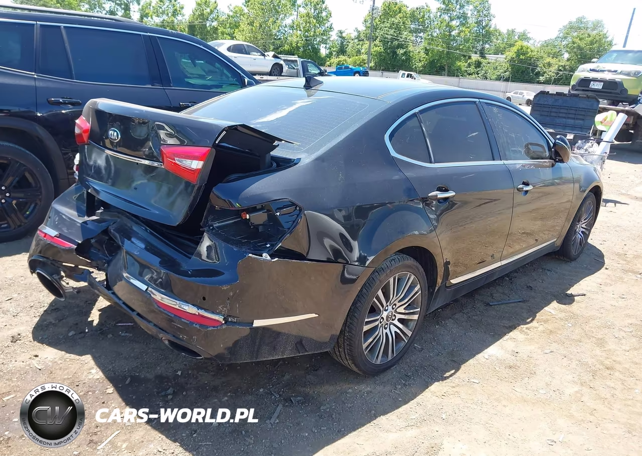 2015 Kia Cadenza Premium VIN:KNALN4D7XF5174910 - 4