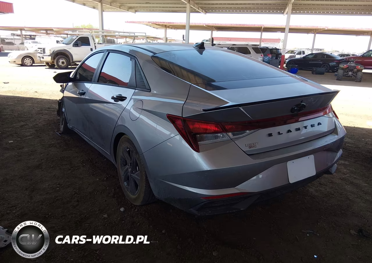 2021 Hyundai Elantra Sel VIN:5NPLS4AG1MH023824 - 3