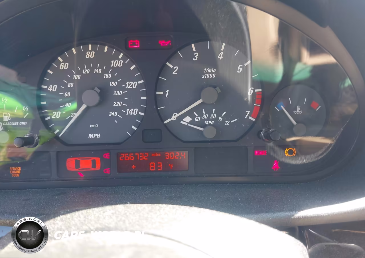 2001 BMW 325Ci VIN:WBABS33471JY40921 - 7