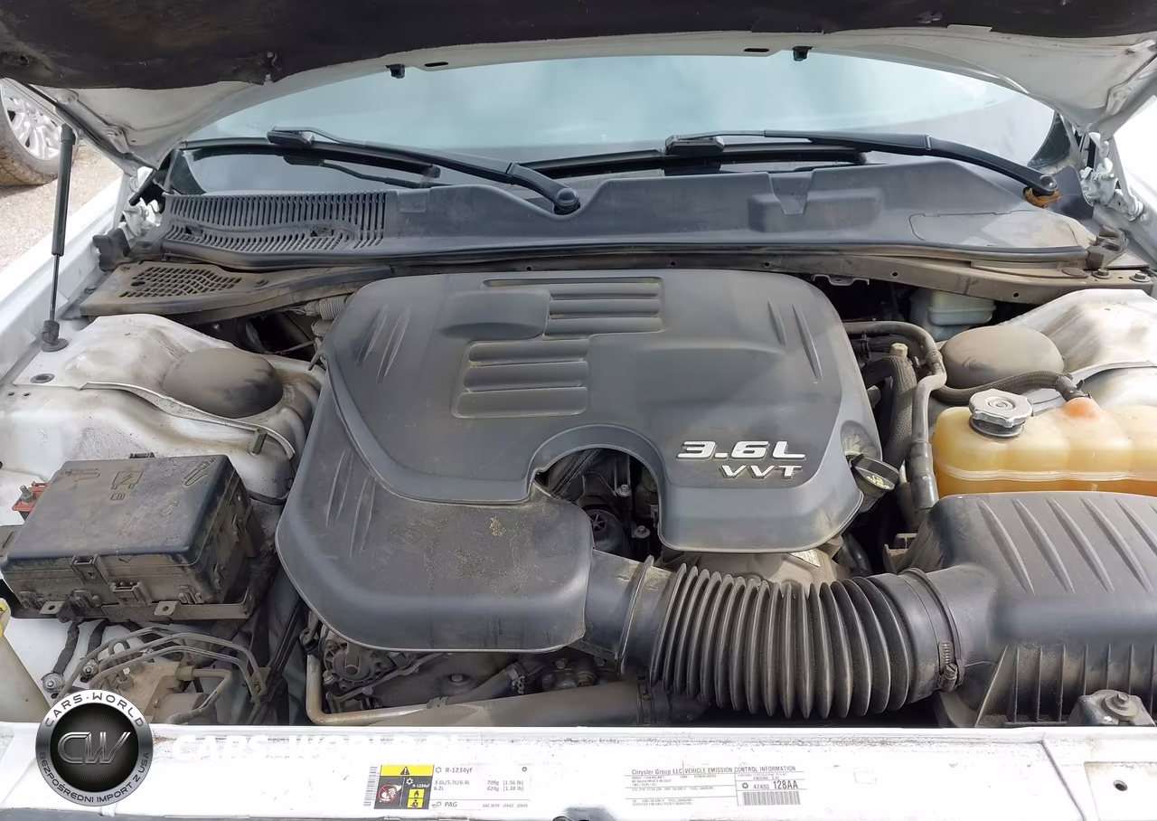 2015 Dodge Challenger Sxt VIN:2C3CDZAG6FH737360 - 10