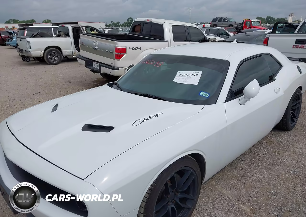 2015 Dodge Challenger Sxt VIN:2C3CDZAG6FH737360 - 6