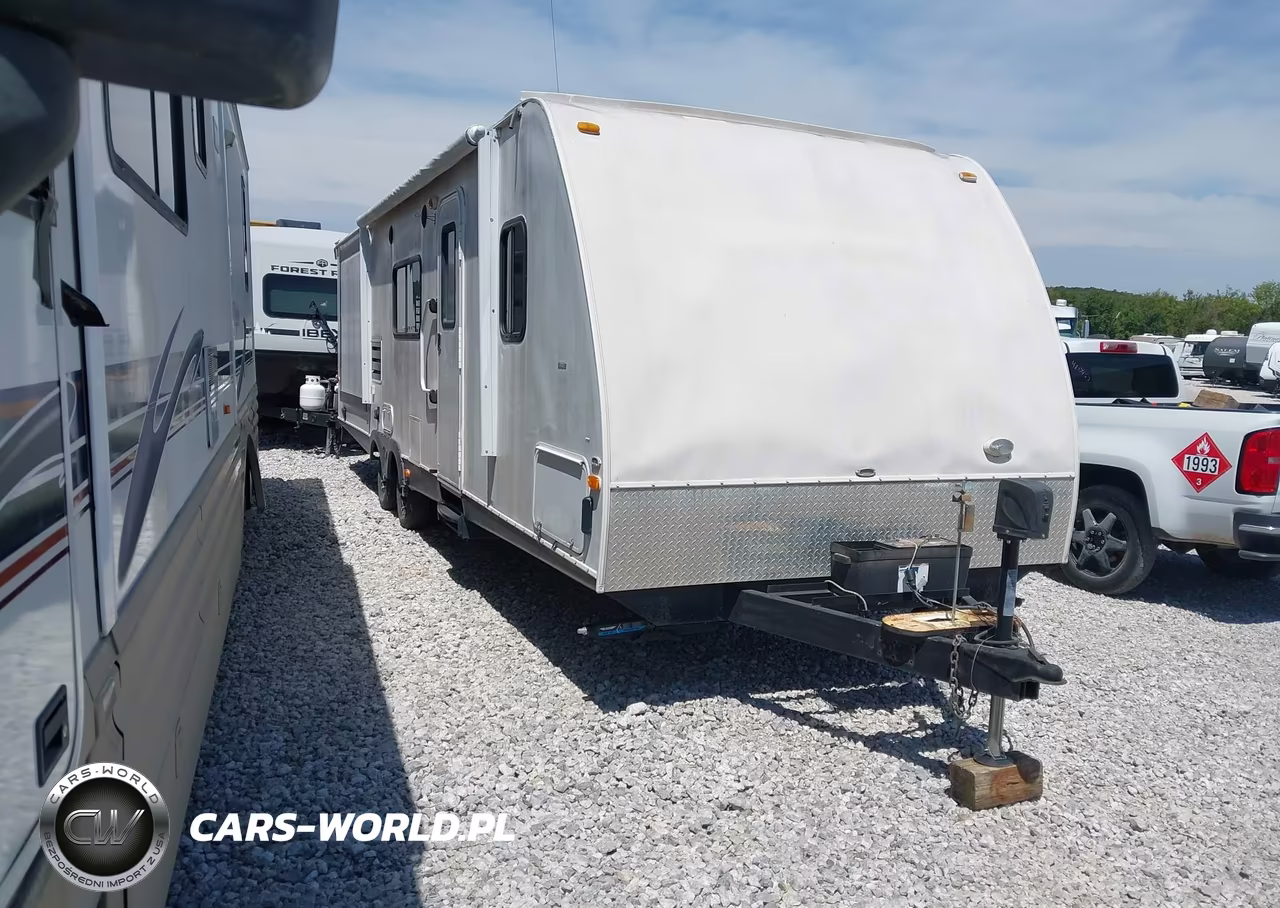 2010 Keystone Other VIN:4YDT30029AT413070 - 1
