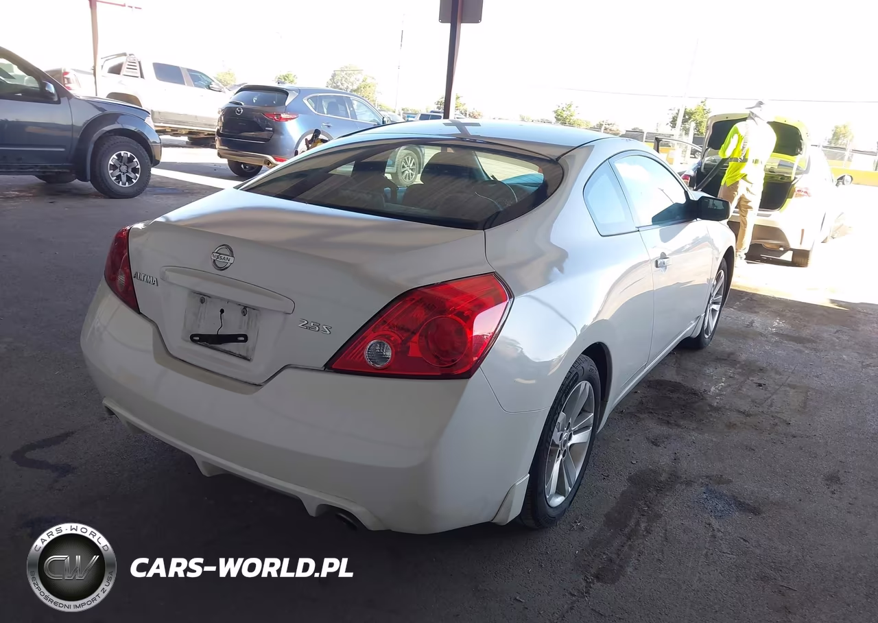 2013 Nissan Altima 2.5 S VIN:1N4AL2EP2DC904438 - 4