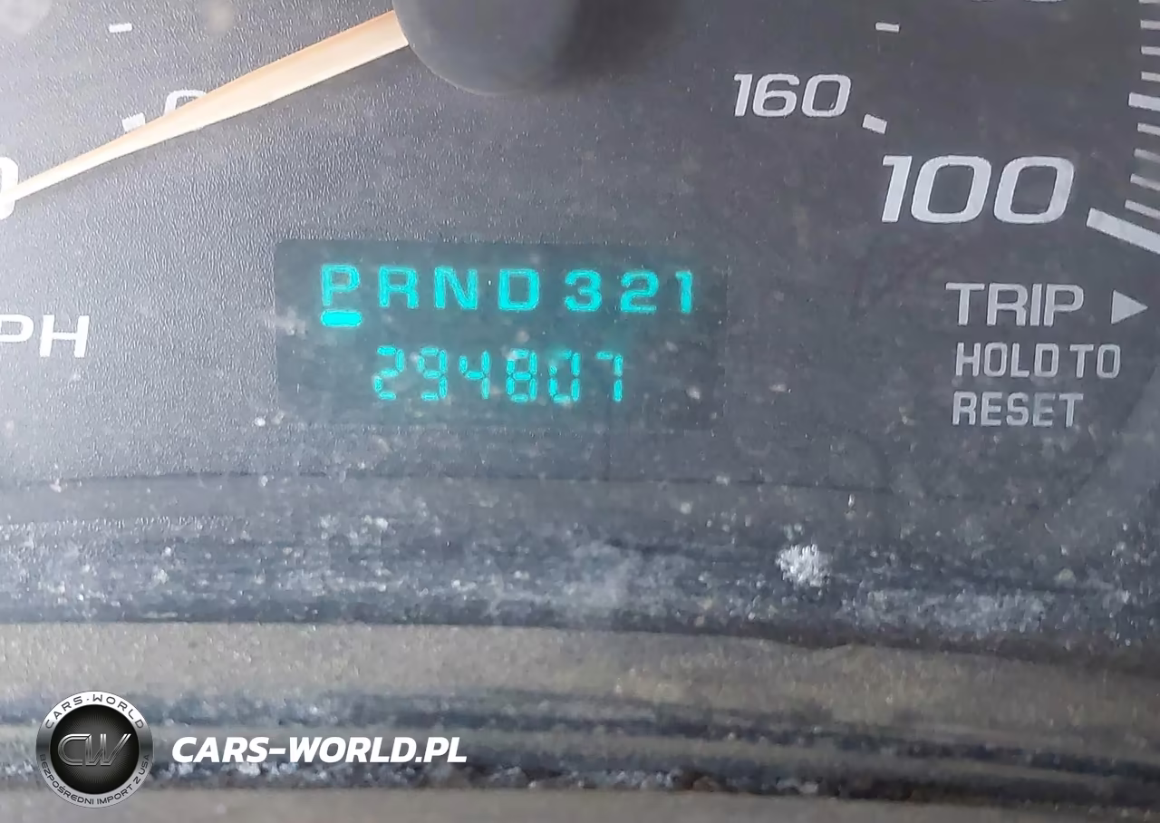2004 Chevrolet Express Cutaway Base W-C7L-C7N VIN:1GBJG31U341127008 - 5