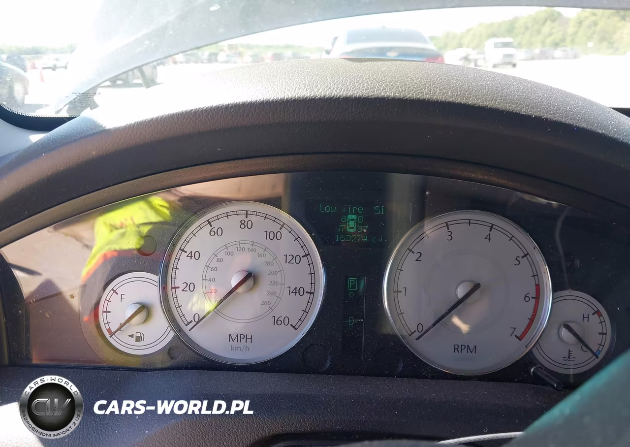 2006 Chrysler 300C VIN:2C3LA63H46H114946 - 7