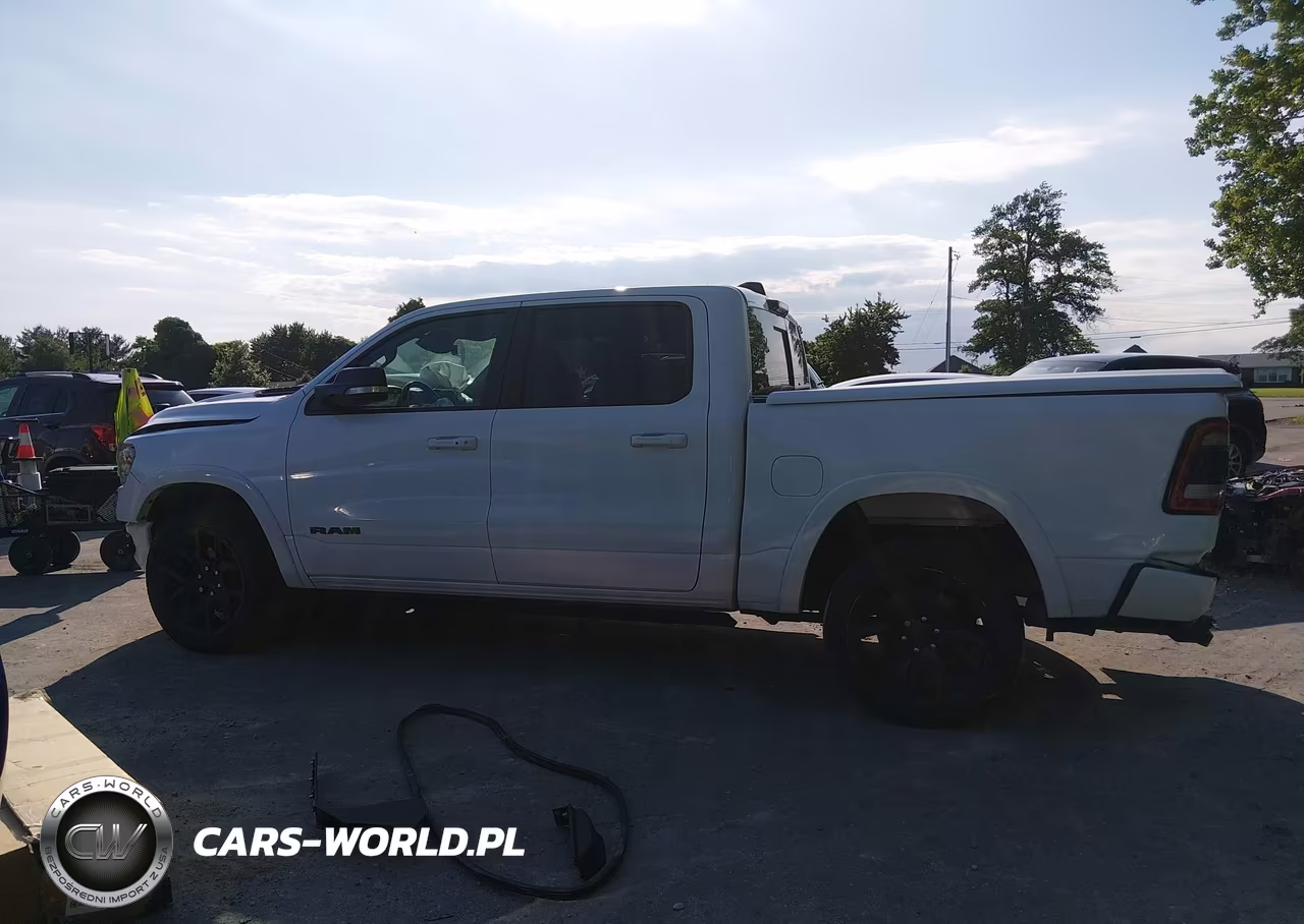 2021 Ram 1500 Laramie 4X4 5'7 Box VIN:1C6SRFJT1MN615652 - 15