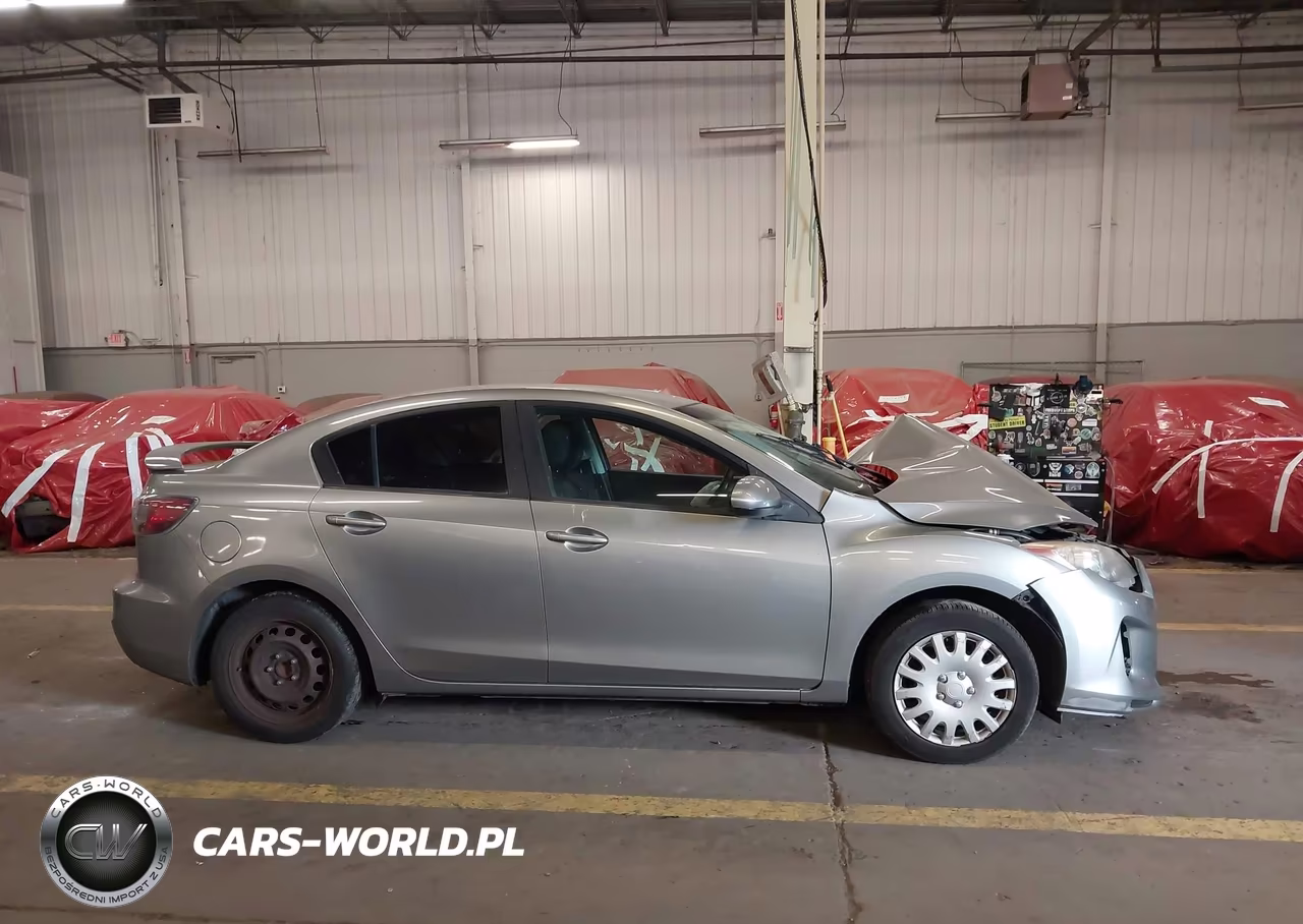 2013 Mazda Mazda3 I Sport VIN:JM1BL1U82D1701774 - 13