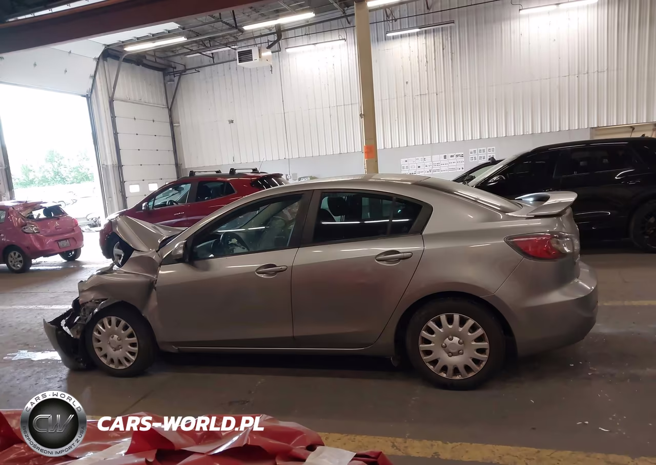 2013 Mazda Mazda3 I Sport VIN:JM1BL1U82D1701774 - 14