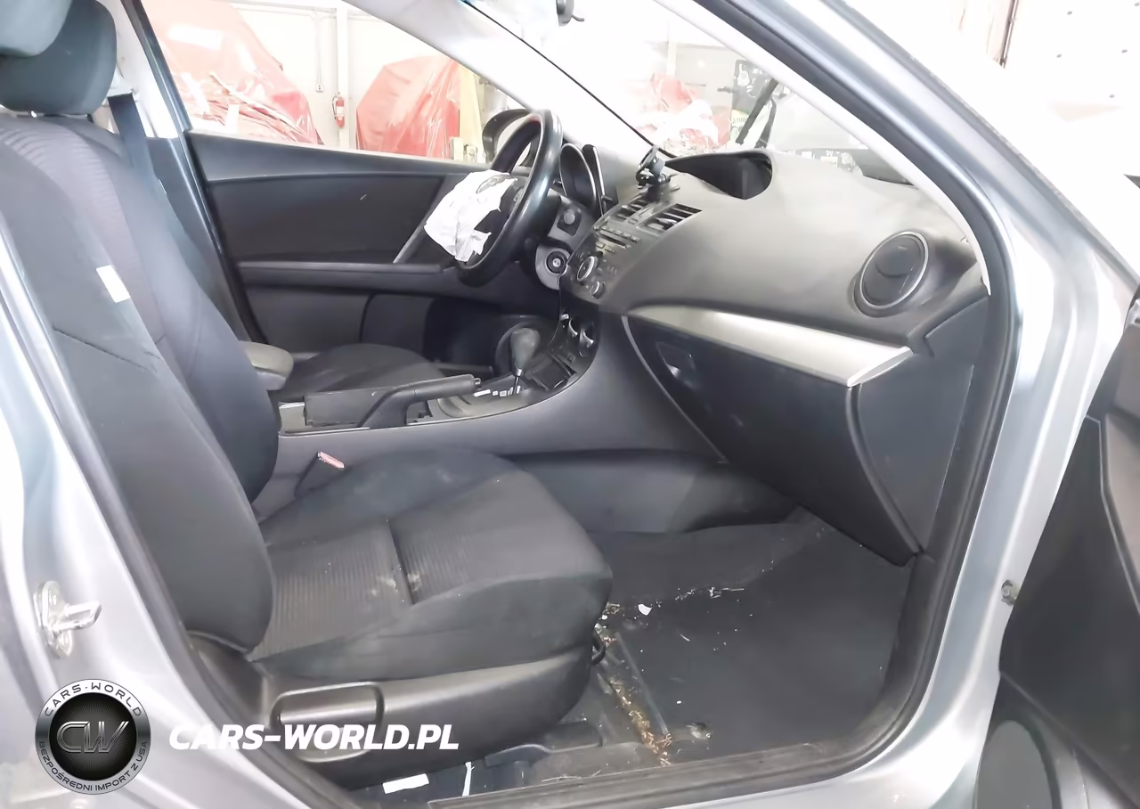 2013 Mazda Mazda3 I Sport VIN:JM1BL1U82D1701774 - 5